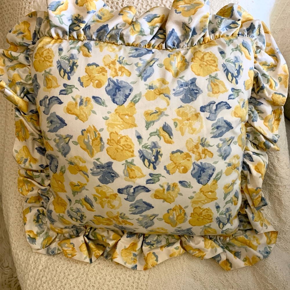 Vintage 90’s Laura Ashley Charlotte floral Ruffle pilloe 13” x 14” yellow blue